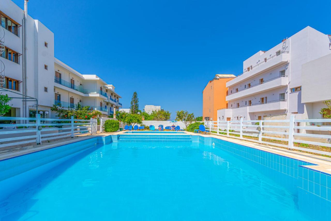 Athina Inn Херсониссос Экстерьер фото