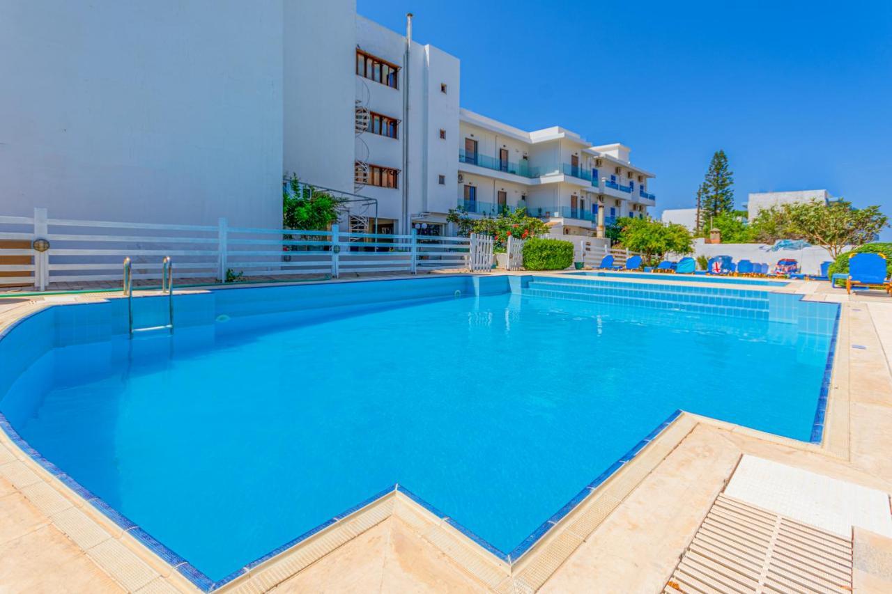 Athina Inn Херсониссос Экстерьер фото